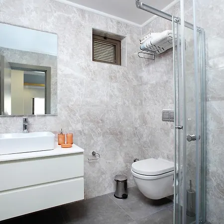 Appartamento Ara Residences *