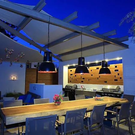 Ara Residences Apartament *
